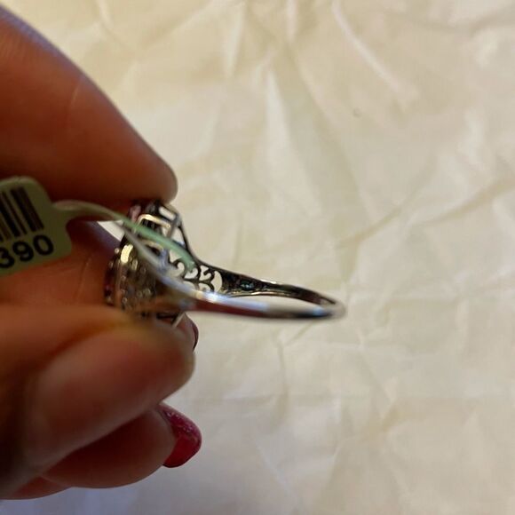 Rhodolite Garnet Platinum Sterling Silver Gemstone January Birthstone Ring - Picture 5 of 7